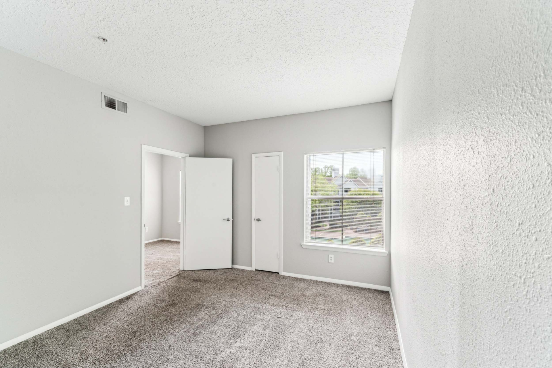 waterford-creek-apartments for rent in charlotte nc-bedroom